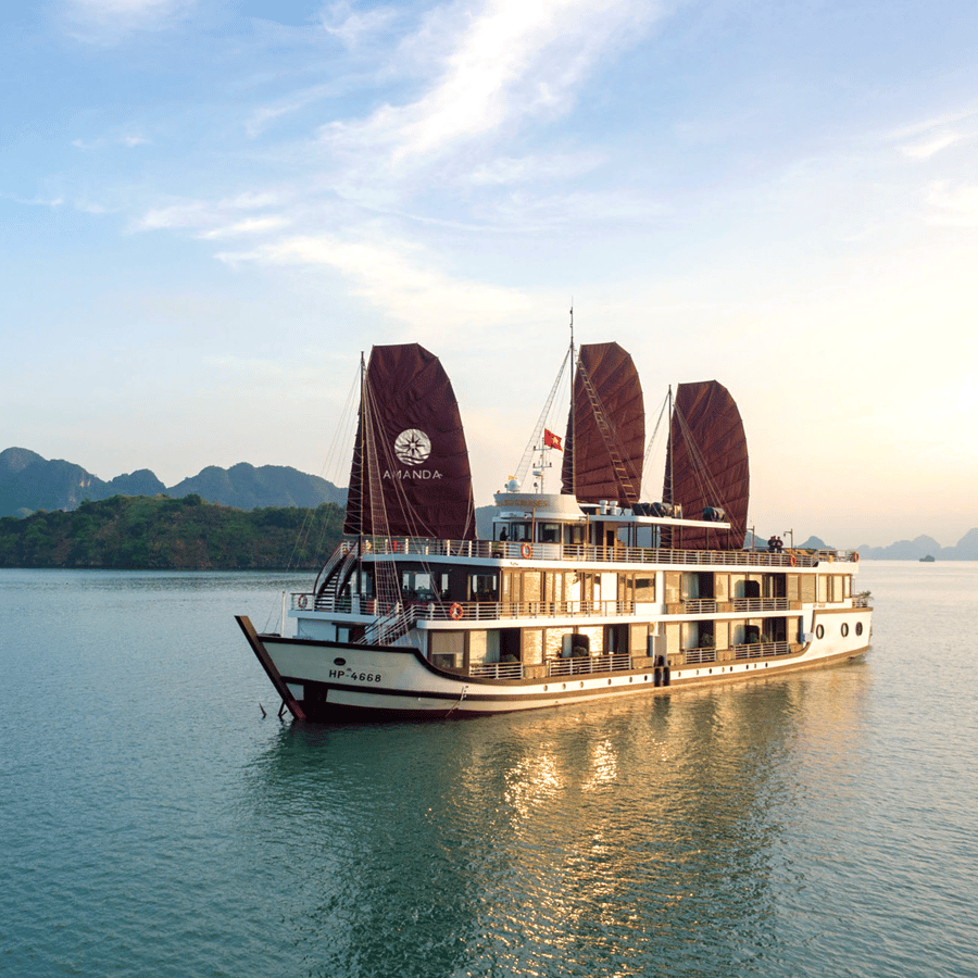 这女的现在都52了！！ 怎么做到的啊？ 我到底特么做错了什么？？？ : r/Menopause, image size:900x900