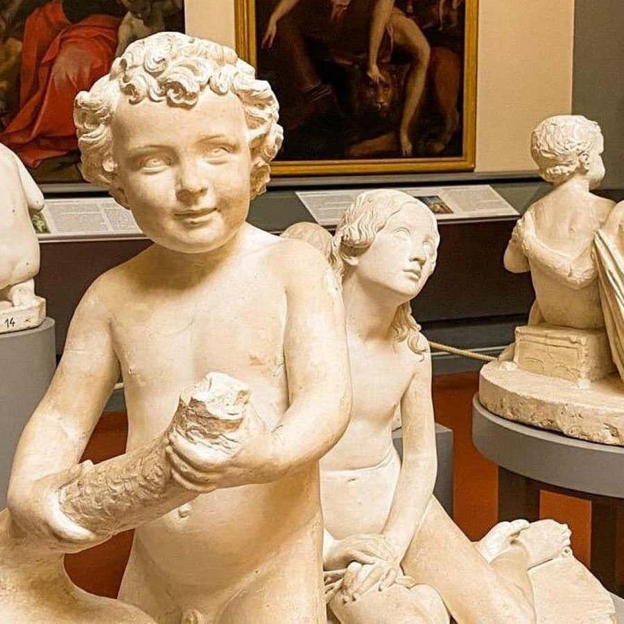 オブジェ彫刻 フィレンツェ：アカデミア美術館 時間指定入場券 | GetYourGuide