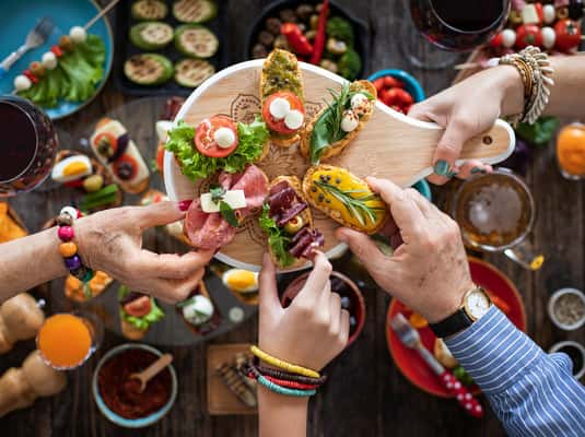 Faro: Portuguese Tapas Guided Tour