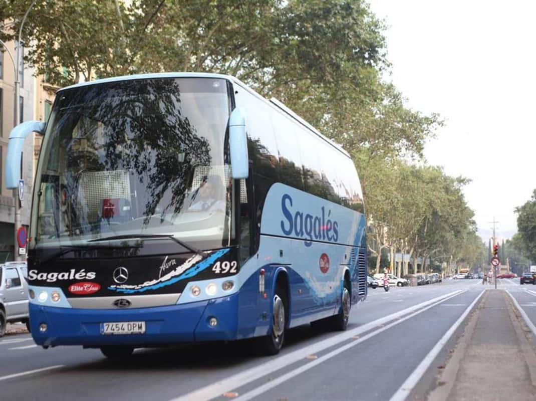 Bus transfer tussen Girona Airport en Barcelona centrum