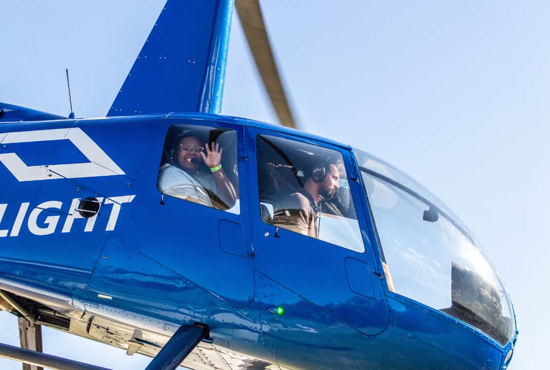 Philadelphia: Helicopter Ride - Delaware River & Skyline