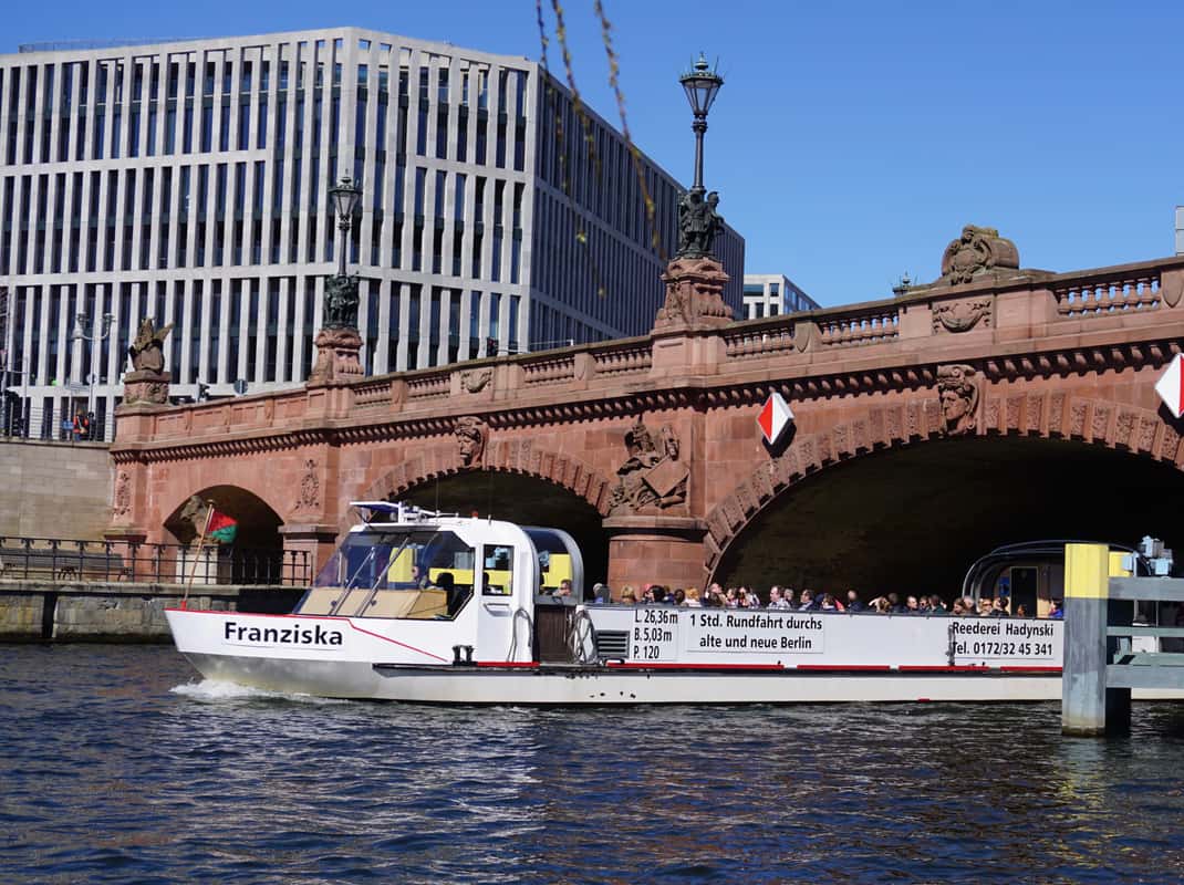 Verwarmde boot Berlijn