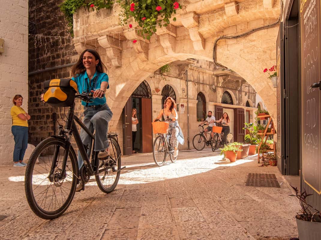 Fietstour langs de hoogtepunten van Bari met lokale gids