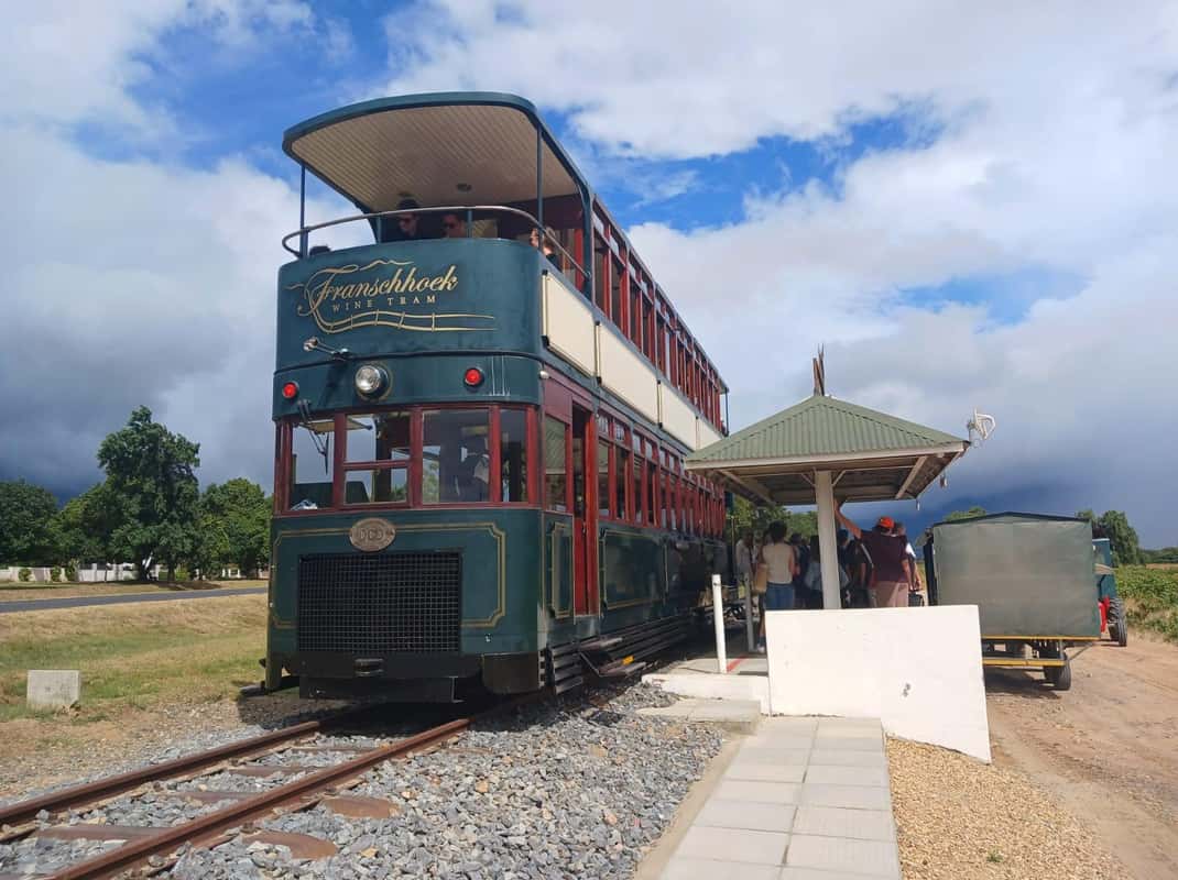 Cape Town: Stellenbosch, Franschhoek, Wine Tasting and Tram