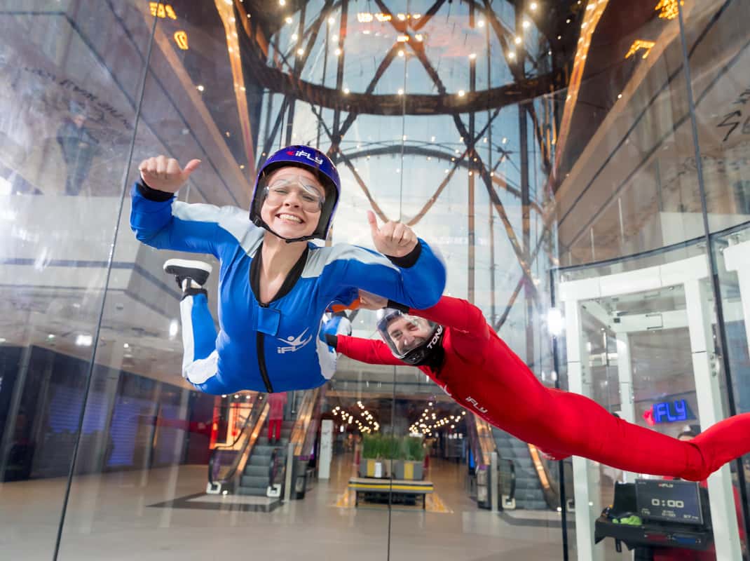 Indoor skydiving windtunnel