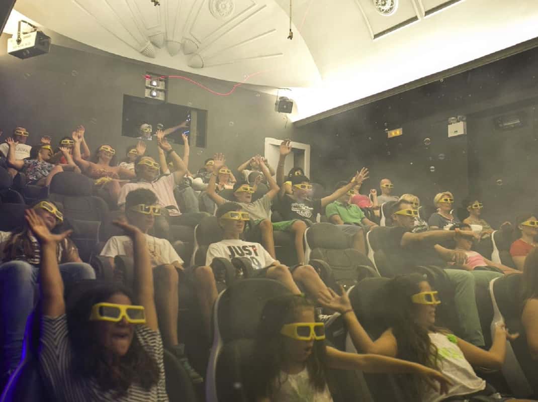 Interactieve show Colossus