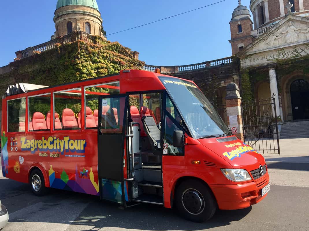 Zagreb sightseeing bus