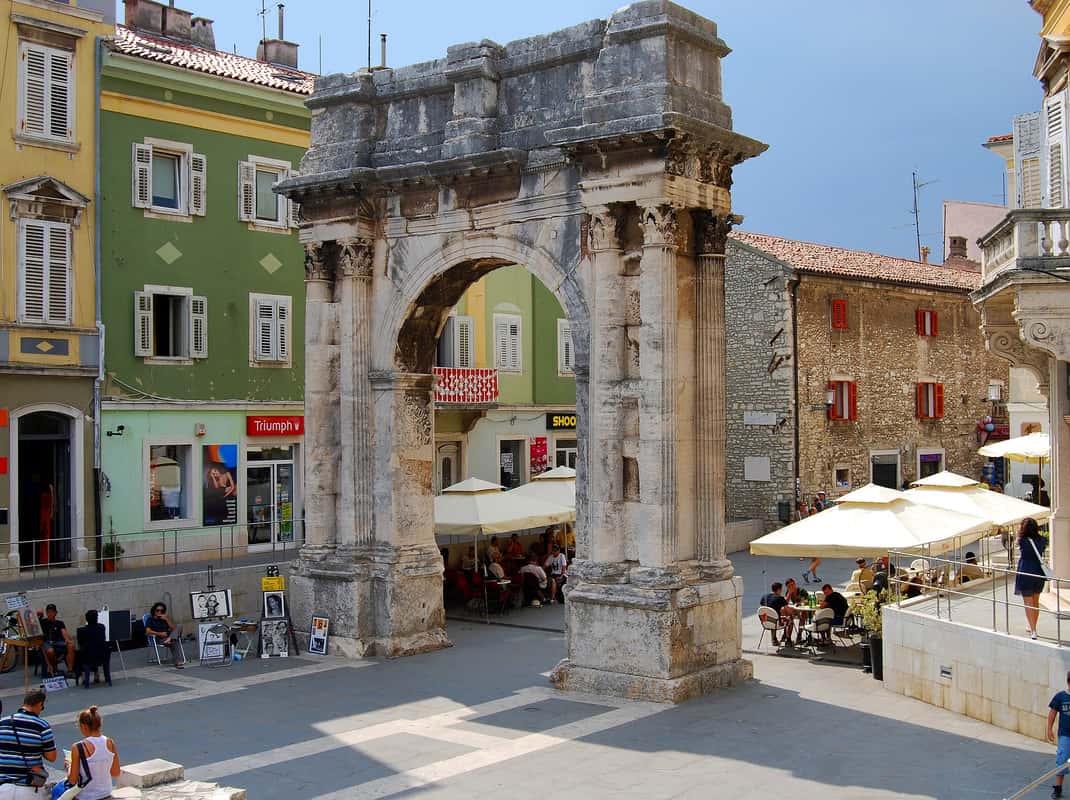Forum Romanum Pula centrum