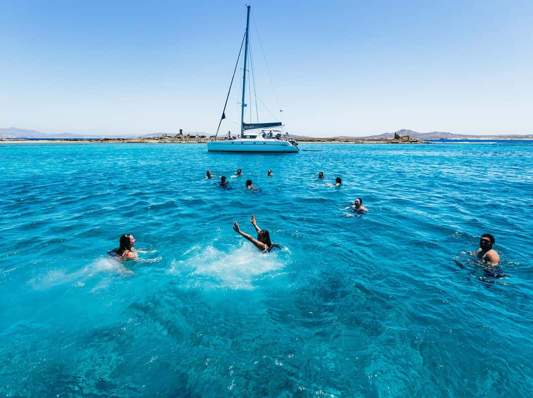 Jacht cruise Delos Rhenia