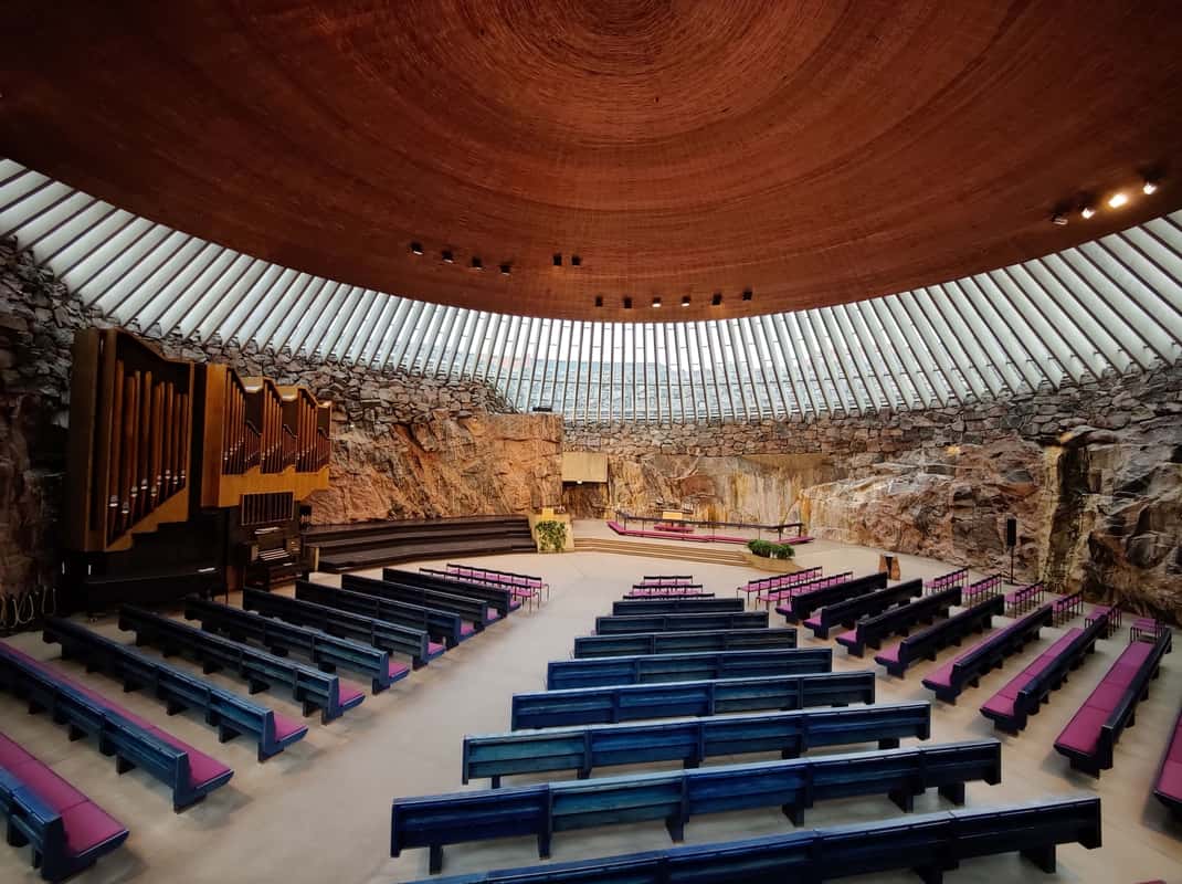Temppeliaukio Rotskerk Helsinki