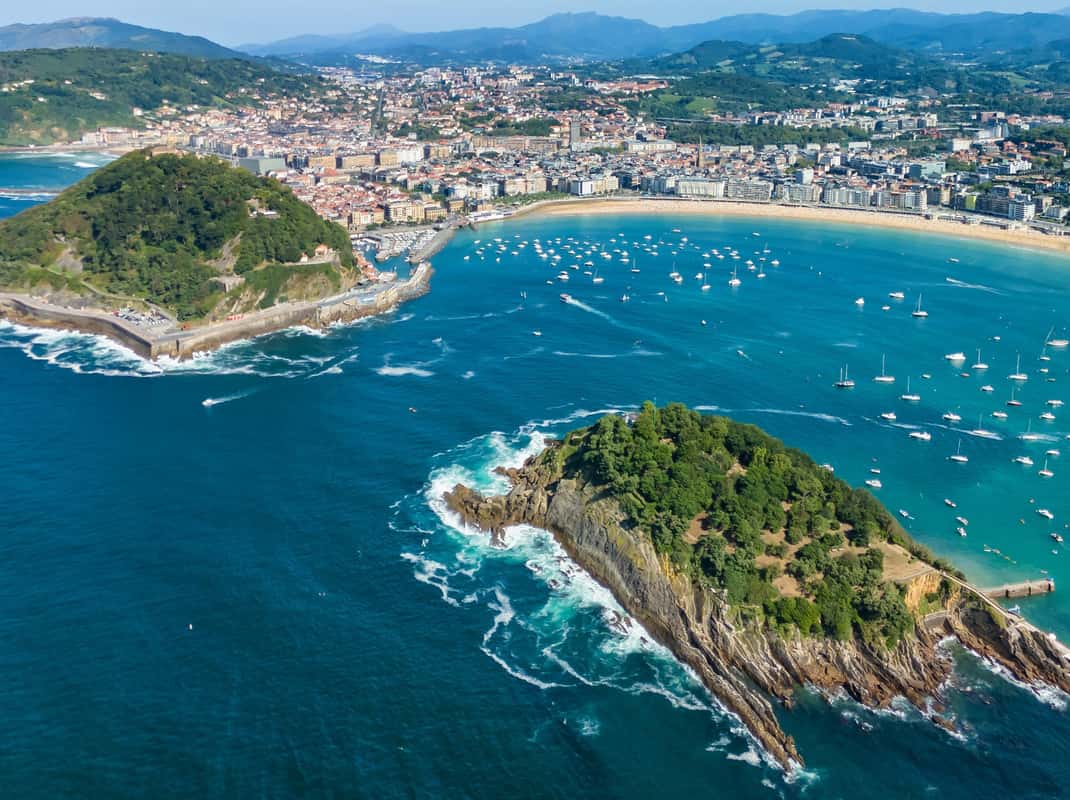 Uitzicht op San Sebastián tijdens dagtrip vanuit Bilbao