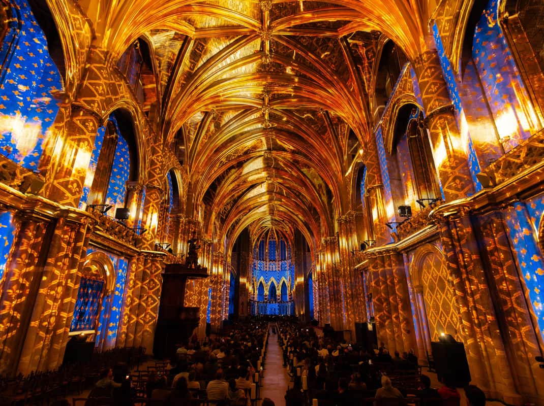 Lichtshow in Kathedraal Saint-André