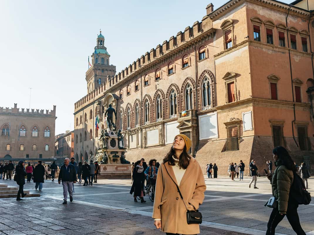 Uitzicht op Piazza Maggiore tijdens een stadsrondleiding door Bologna