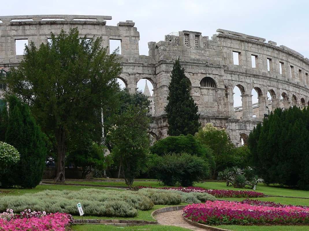 Historische wandeltour Pula met gids