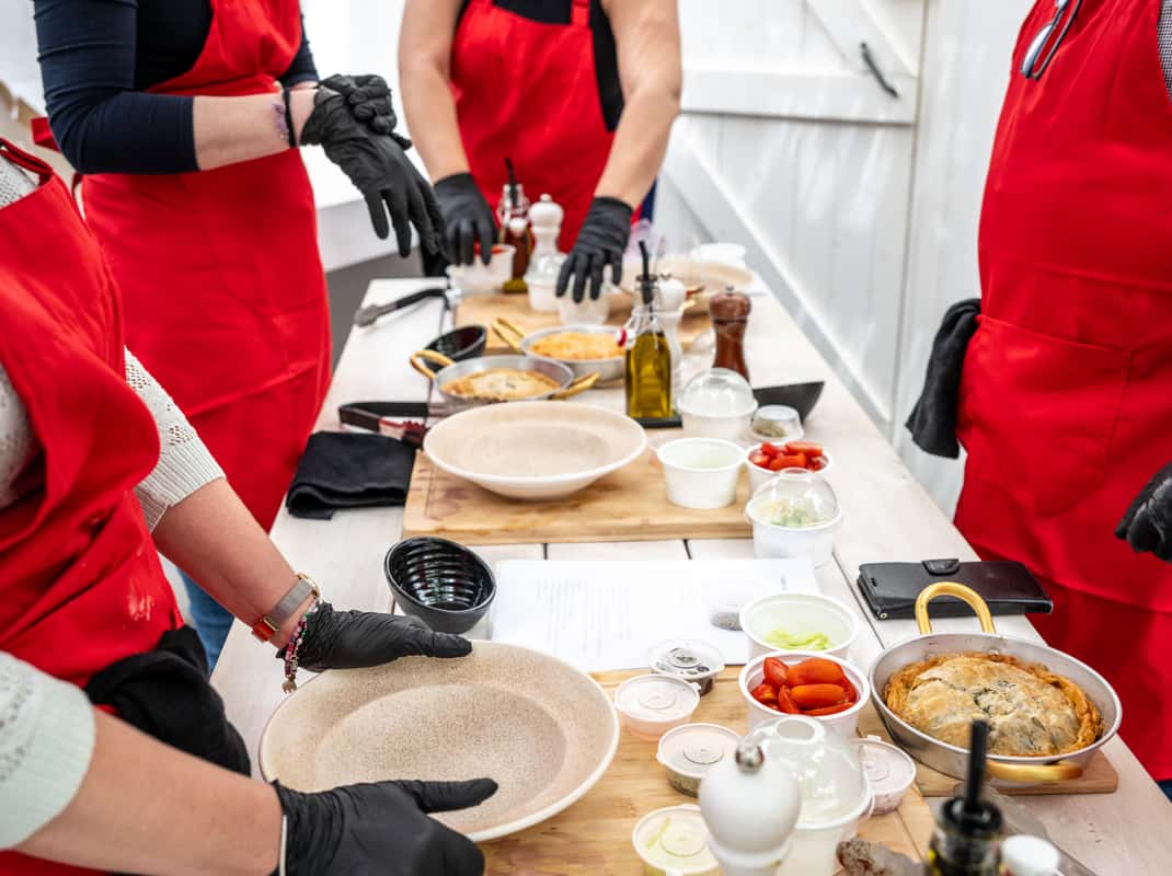 Lunch met uitzicht caldera Santorini