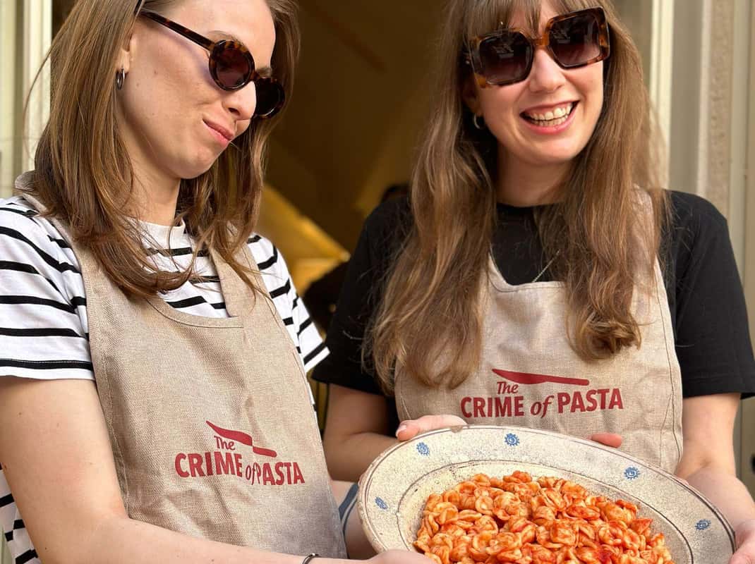 Deeg en orecchiette tijdens een pasta-workshop in Bari