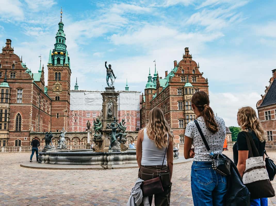 Frederiksborg kasteel aan het water