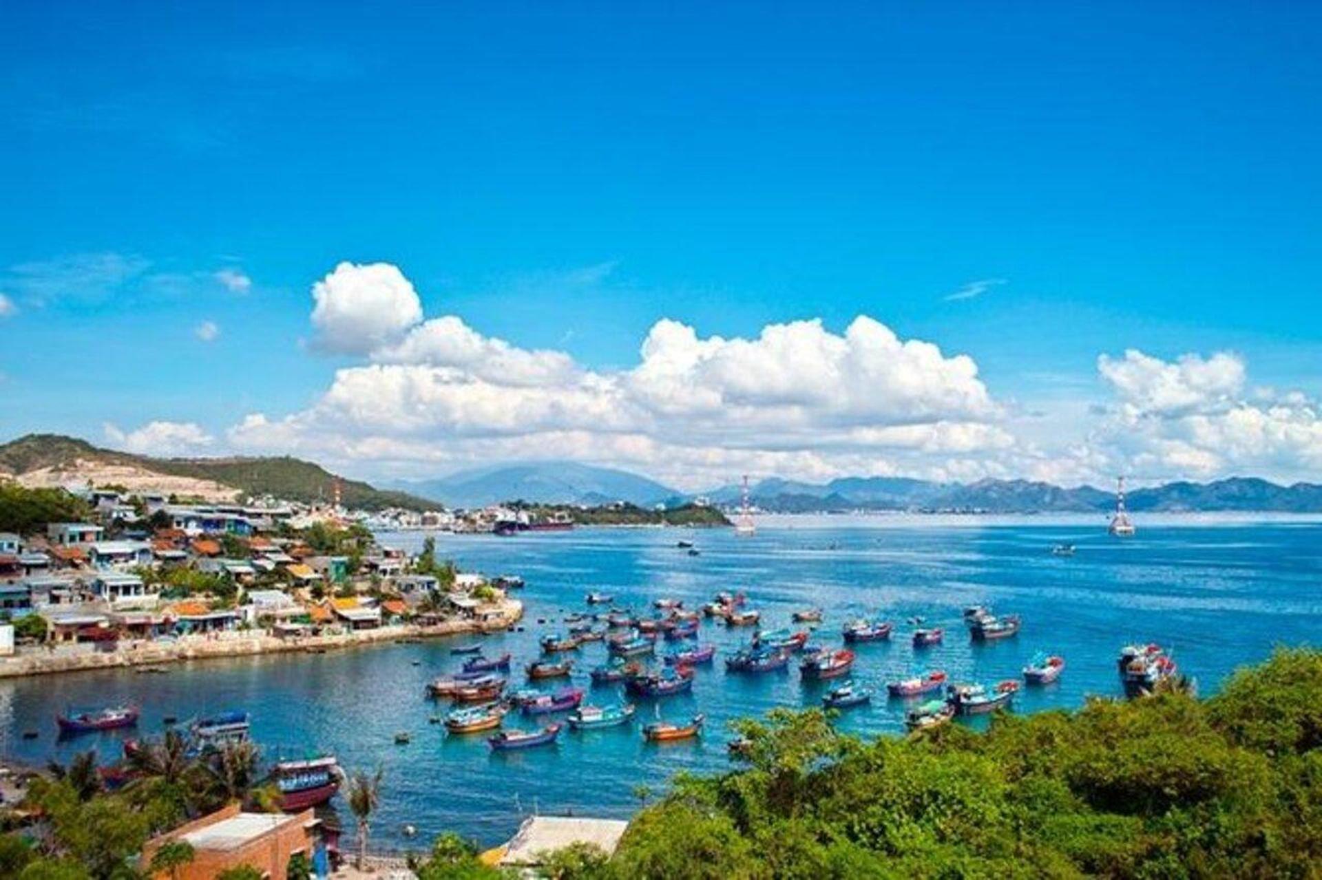 Nha Trang: 3 Islands Tour with Mud or Beach Fun - Image 1