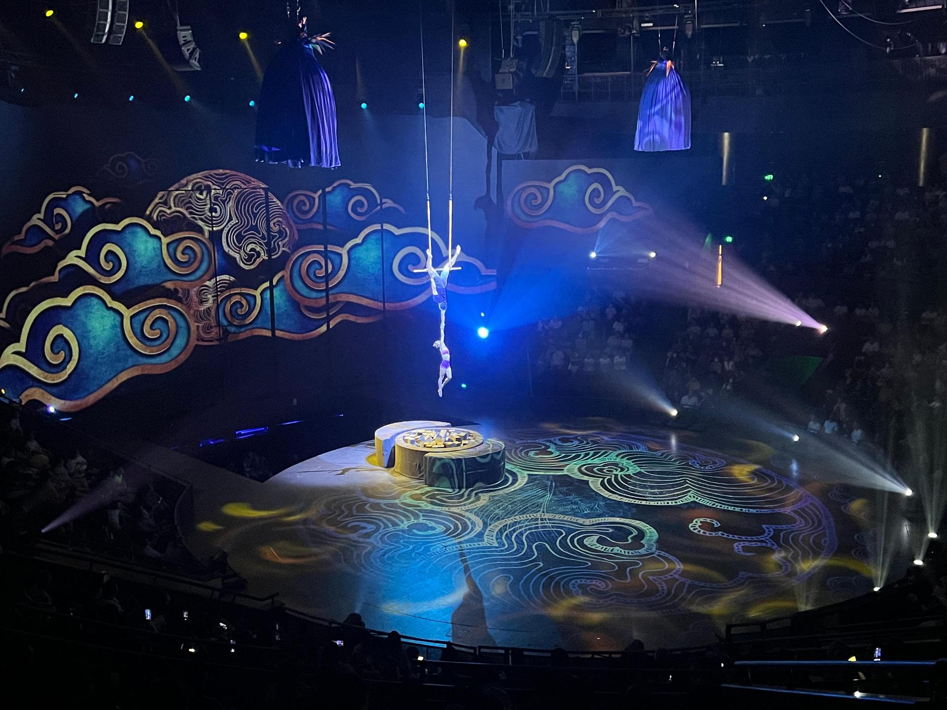 Shanghai: Circus World ERA Theatre Acrobatics Ticket - Thumbnail 2