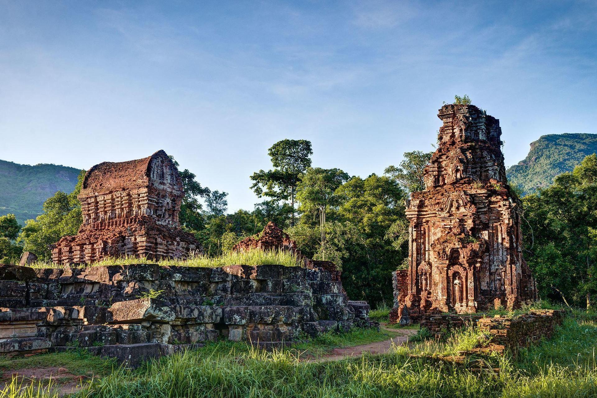 Hoi An: My Son Sanctuary and Thu Bon River Boat Trip - Thumbnail 2