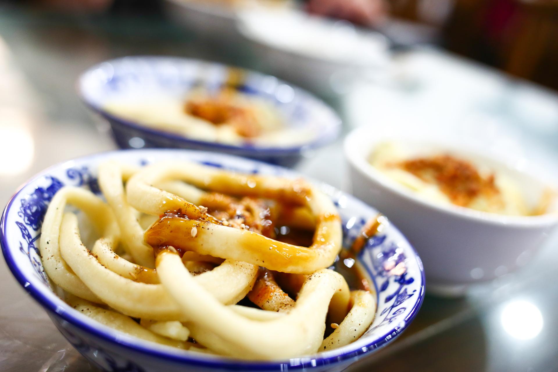 Chengdu: Hidden Dishes and Beers UNESCO Food Evening Tour - Thumbnail 3