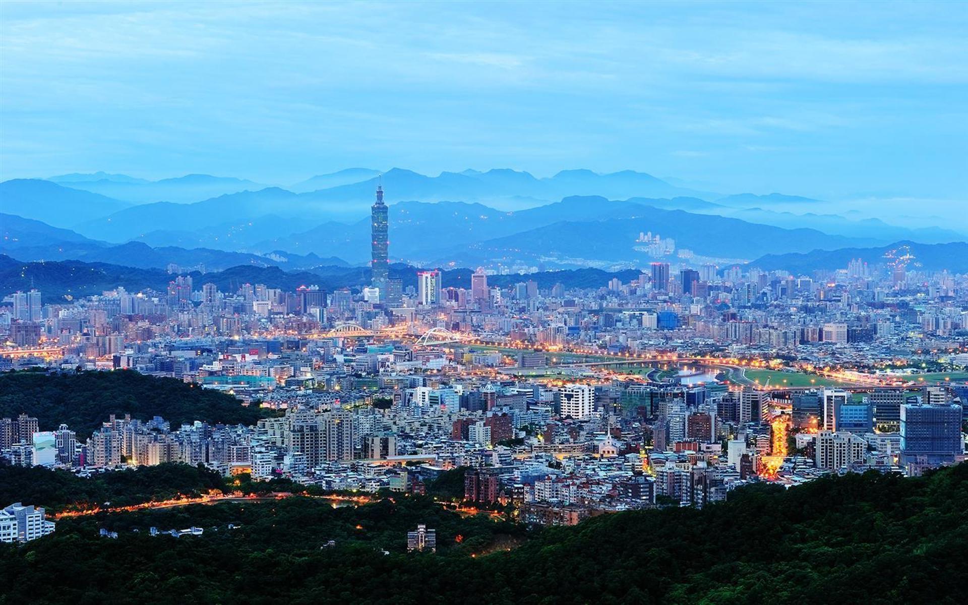 Taipei: Priority Pass Taipei 101 Observatory Deck Ticket - Thumbnail 3