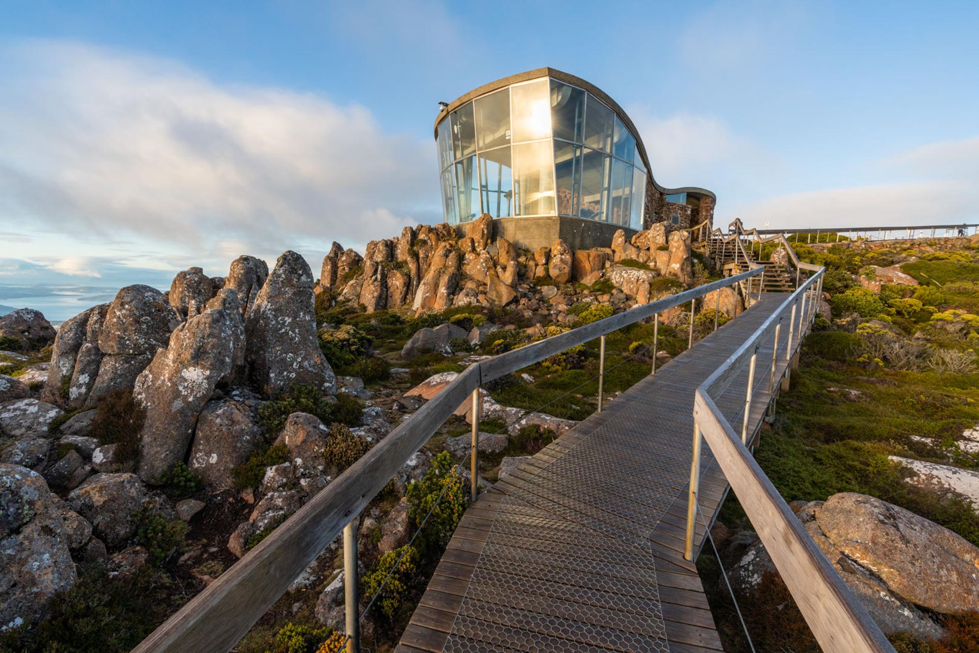 Hobart: Kunanyi/Mt Wellington Hop-on Hop-off Bus Pass - Thumbnail 3