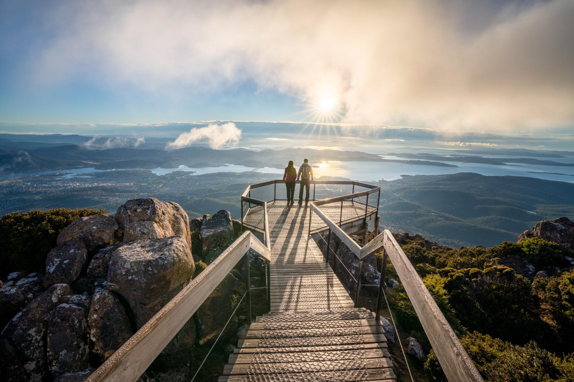 Hobart: Kunanyi/Mt Wellington Hop-on Hop-off Bus Pass - Thumbnail 2