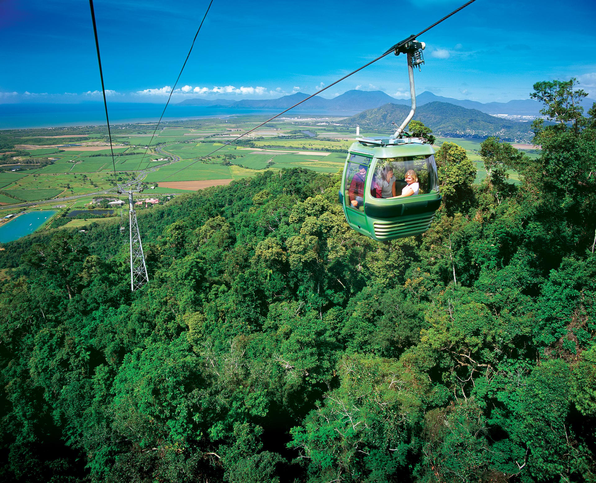 Kuranda Skyrail and Scenic Rail including Artillery Museum - Thumbnail 2