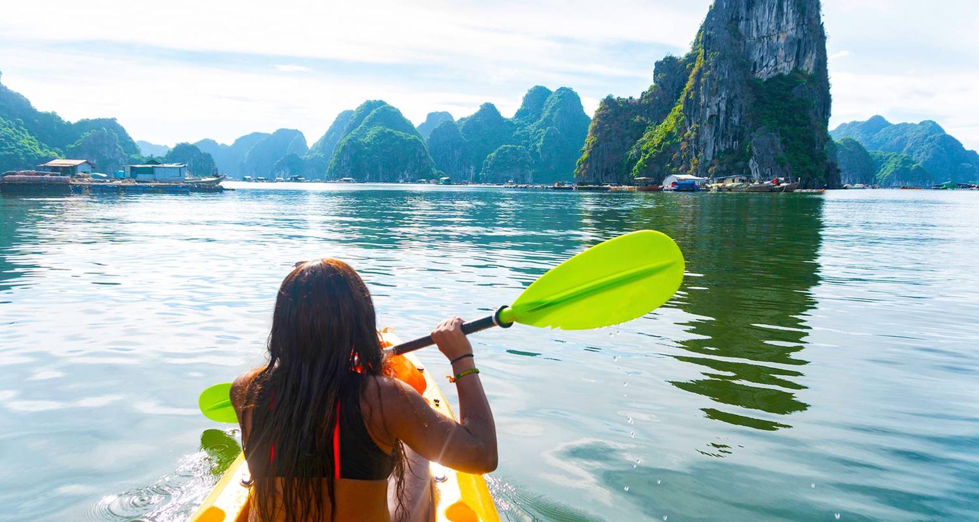 From Hanoi: Halong Bay Day Trip with Lunch and Transfers - Thumbnail 3