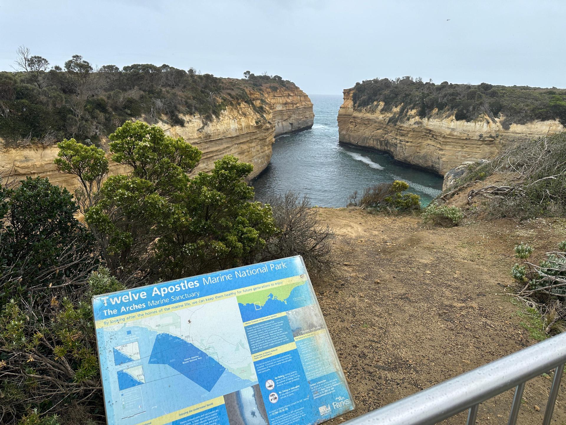 Great Ocean Road Tour PRIVATE LUXURY-FREE entry,hotel pickup - Thumbnail 2