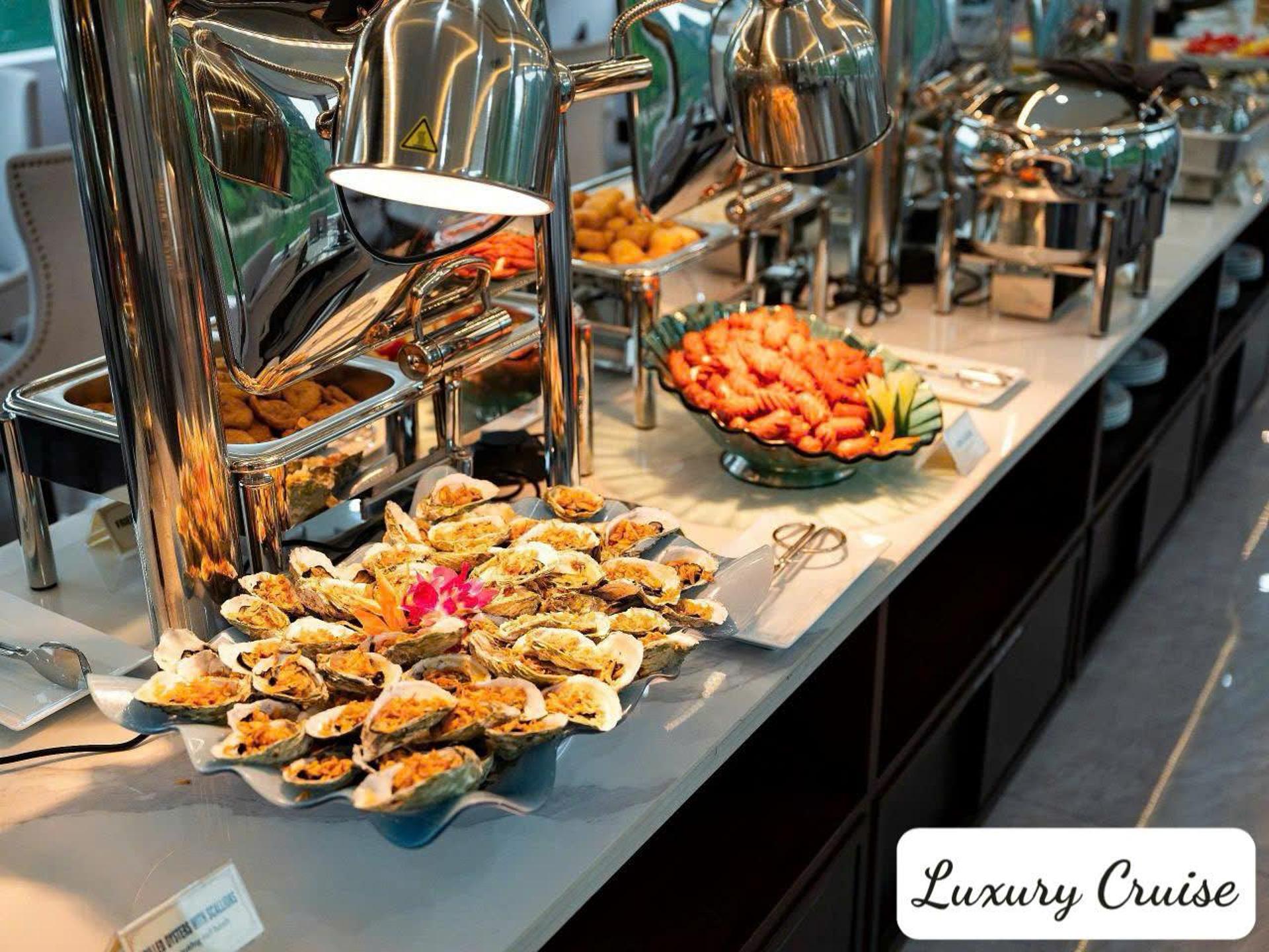 Hanoi: Ha Long Bay Day Trip - Luxury Cruise & Buffet Lunch - Thumbnail 2