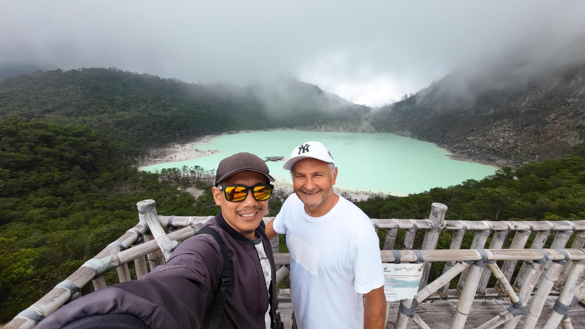 Bandung : White Crater, Tea Plantation Tour Guide Bandung - Thumbnail 3