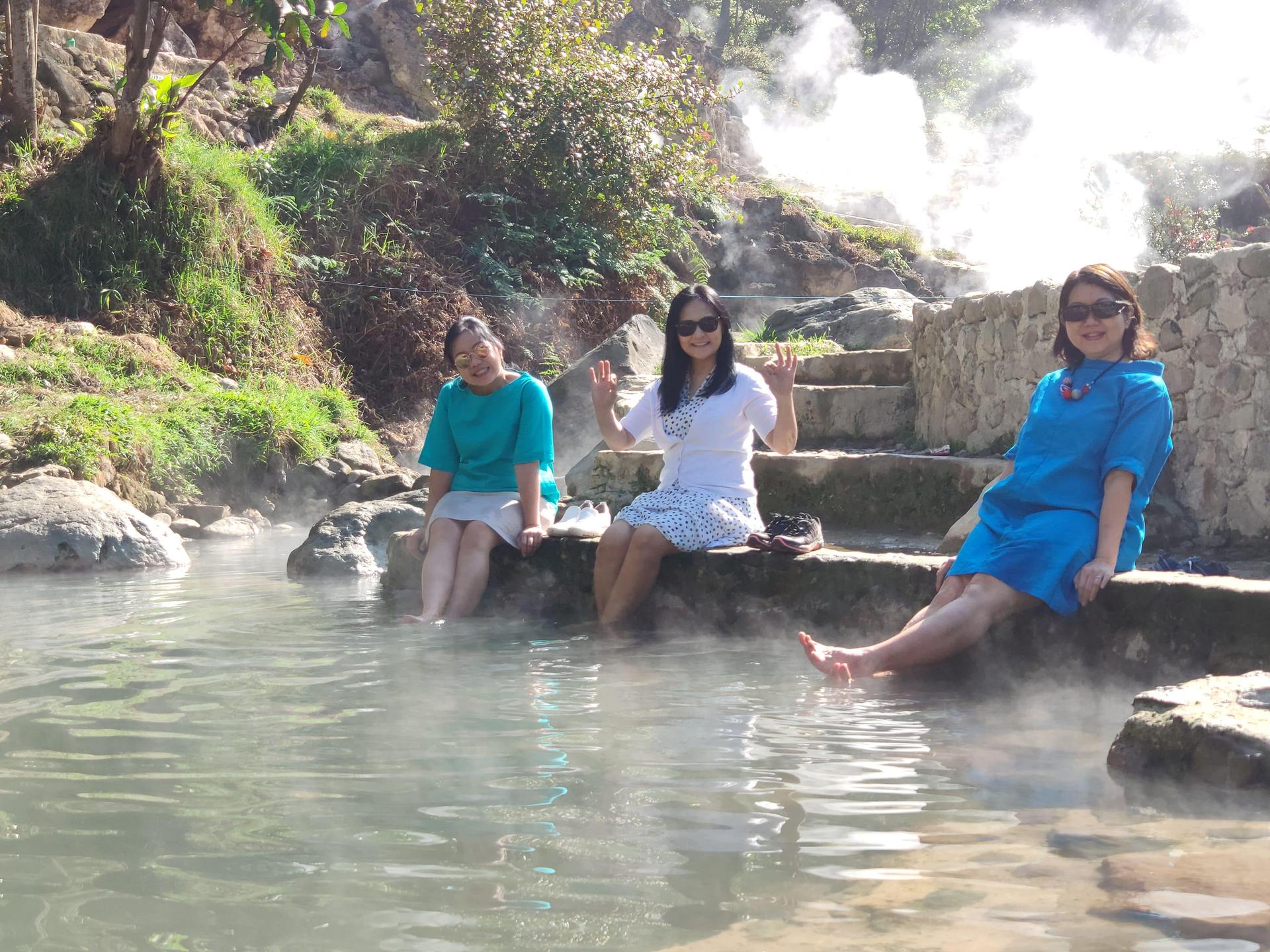 Private: Kawah Putih,Volcano,HotSpring,Mud Bathing,Lake Tour - Thumbnail 3