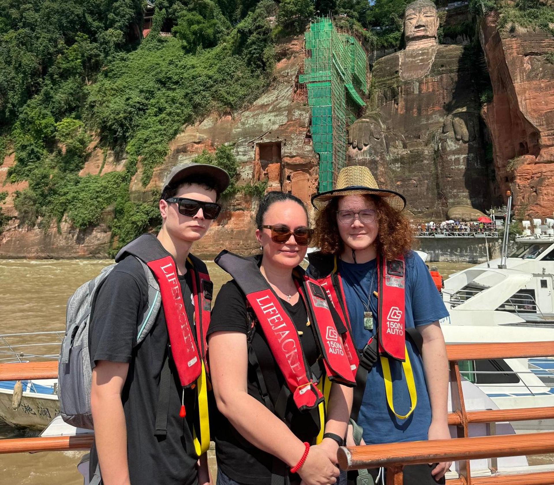Chengdu: Leshan Grand Buddha Full-Day Private Trip - Thumbnail 2