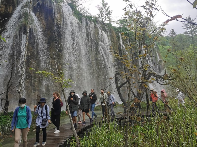 Stunning turquoise waterfalls and wooden boardwalks at Plitvice Lakes National Park, a UNESCO hidden gem day trip from Zagreb, Croatia. Stunning turquoise waterfalls and wooden boardwalks at Plitvice Lakes National Park, a UNESCO hidden gem day trip from Zagreb, Croatia.