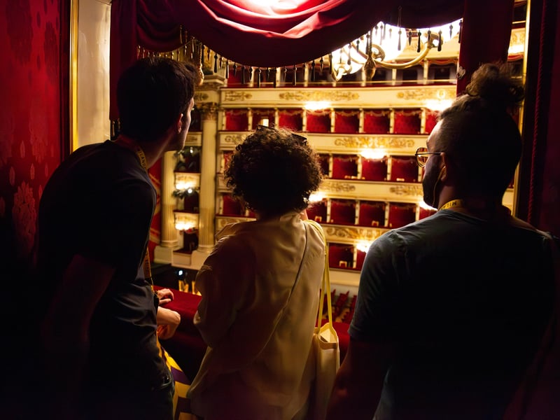 Collage of Milan pop culture: La Scala opera house interior, colorful street art, fashion design sketch, and historic galleria. Collage of Milan pop culture: La Scala opera house interior, colorful street art, fashion design sketch, and historic galleria.