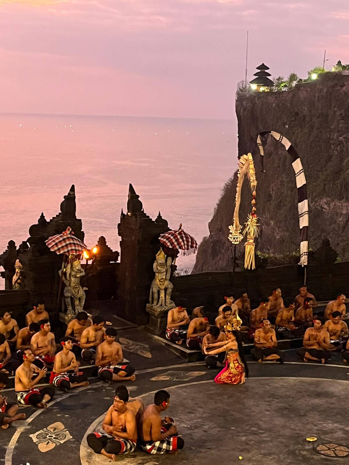 Skip-the-line Uluwatu Temple and kecak tour