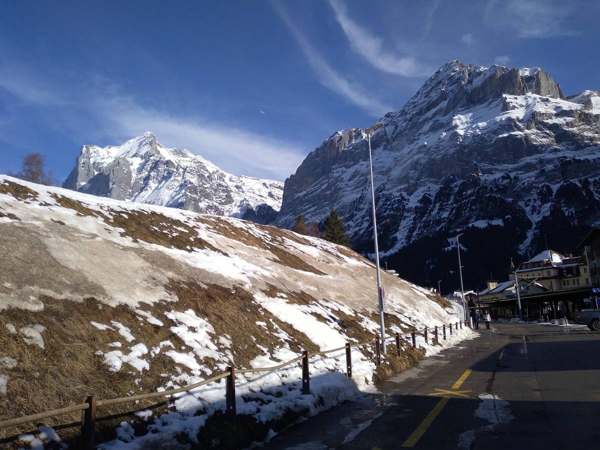 From Lucerne: Guided Tour to Grindelwald and Lauterbrunnen
