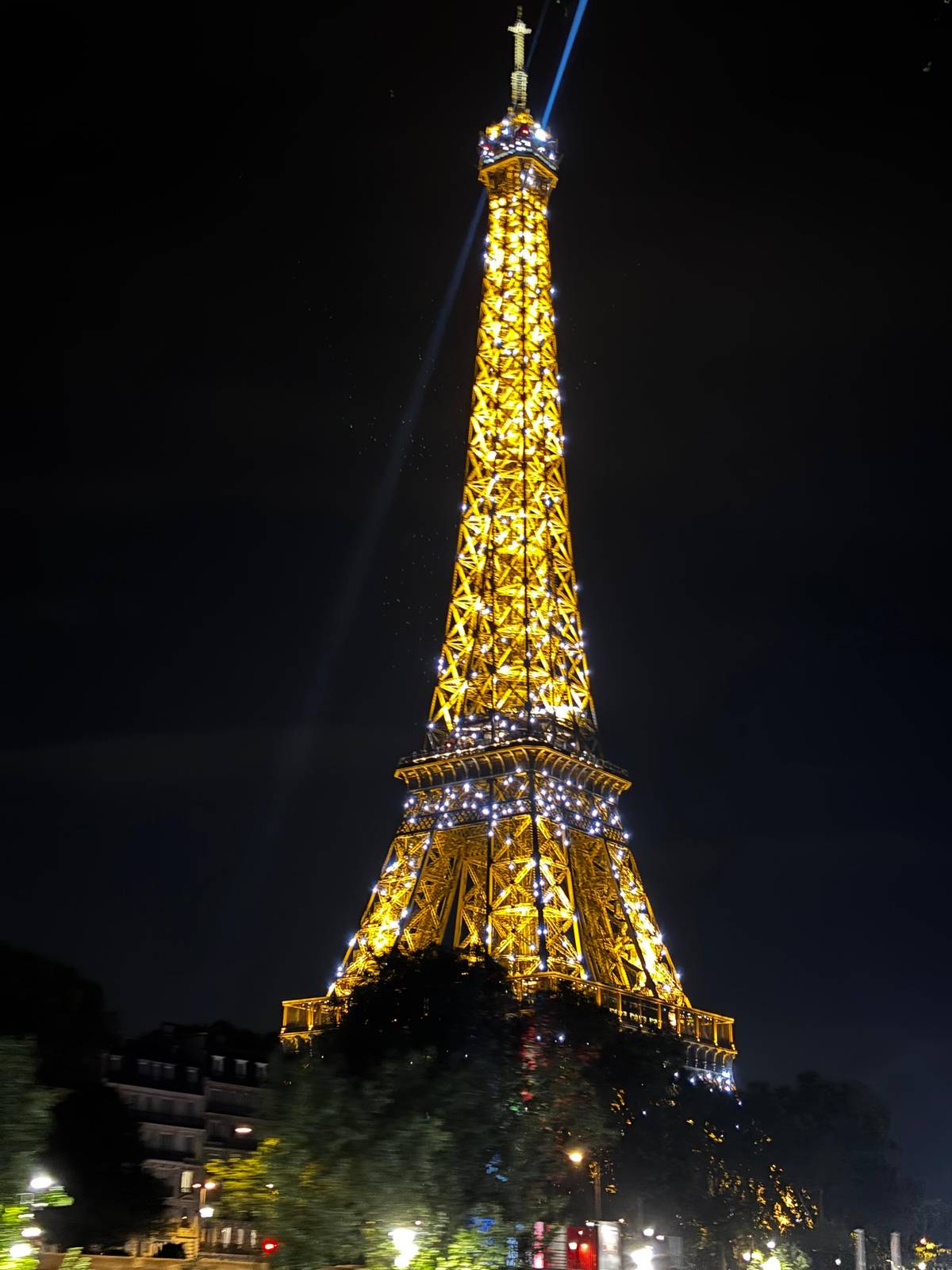 Paris: Seine River Panoramic Views Dinner Cruise
