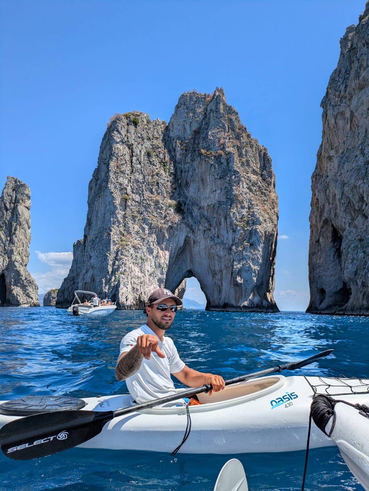 Capri: Caves and Beaches Kayaking Tour with GoPro Photos