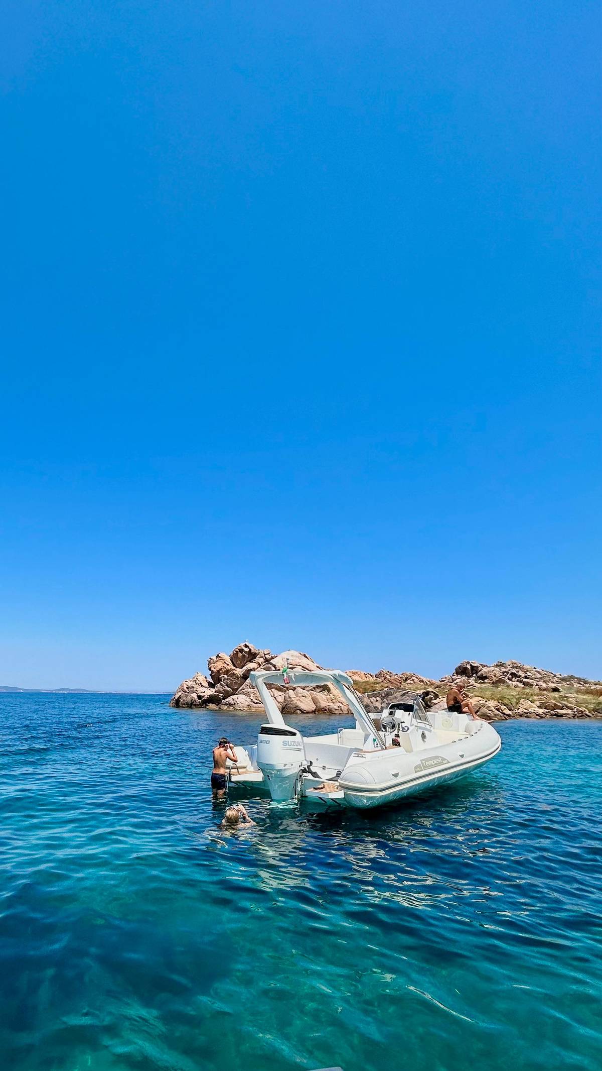 Tavolara boat tour with snorkeling