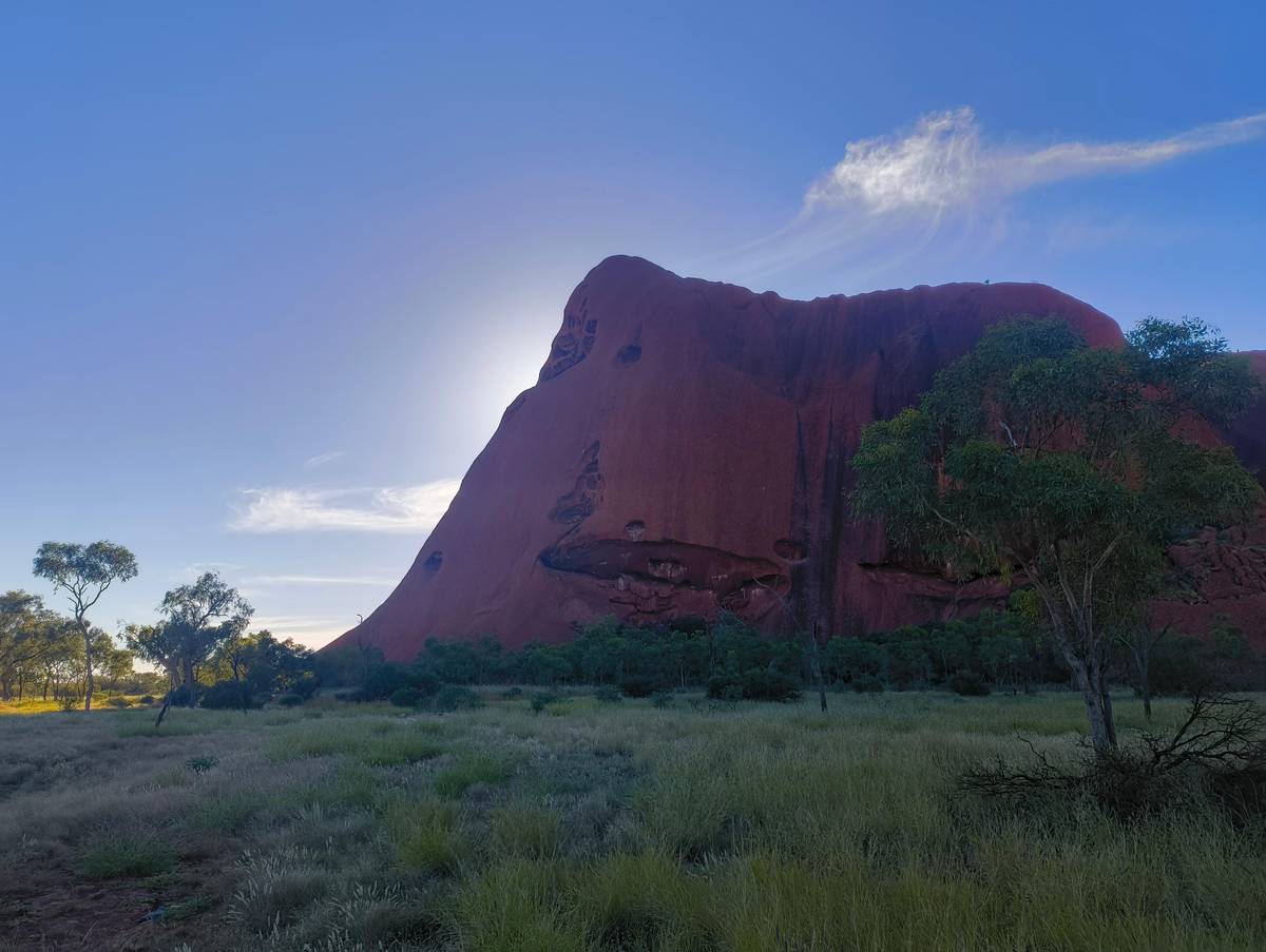Uluru small-group guided tour with sunset refreshments