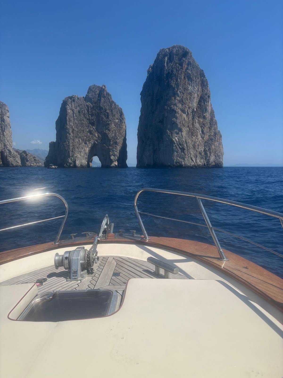 Capri: Private Island Boat Tour with Snorkeling and Swimming