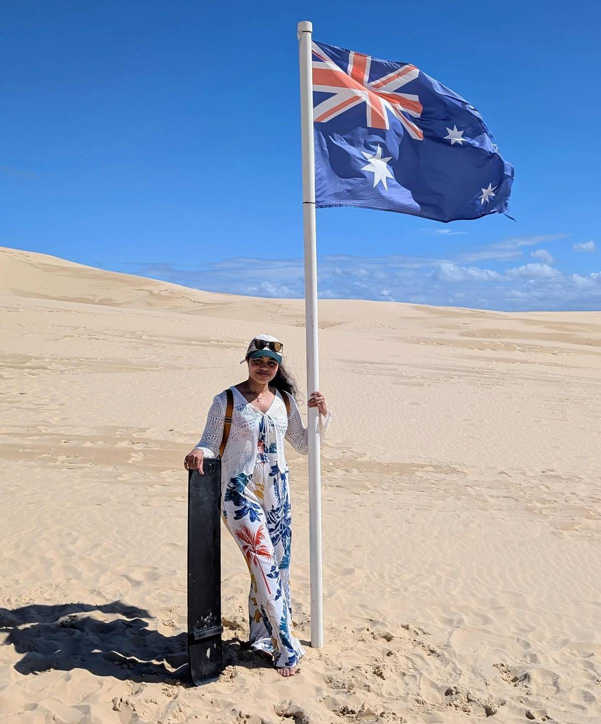 Port Stephens: Birubi Beach 4WD Tour with Sandboarding