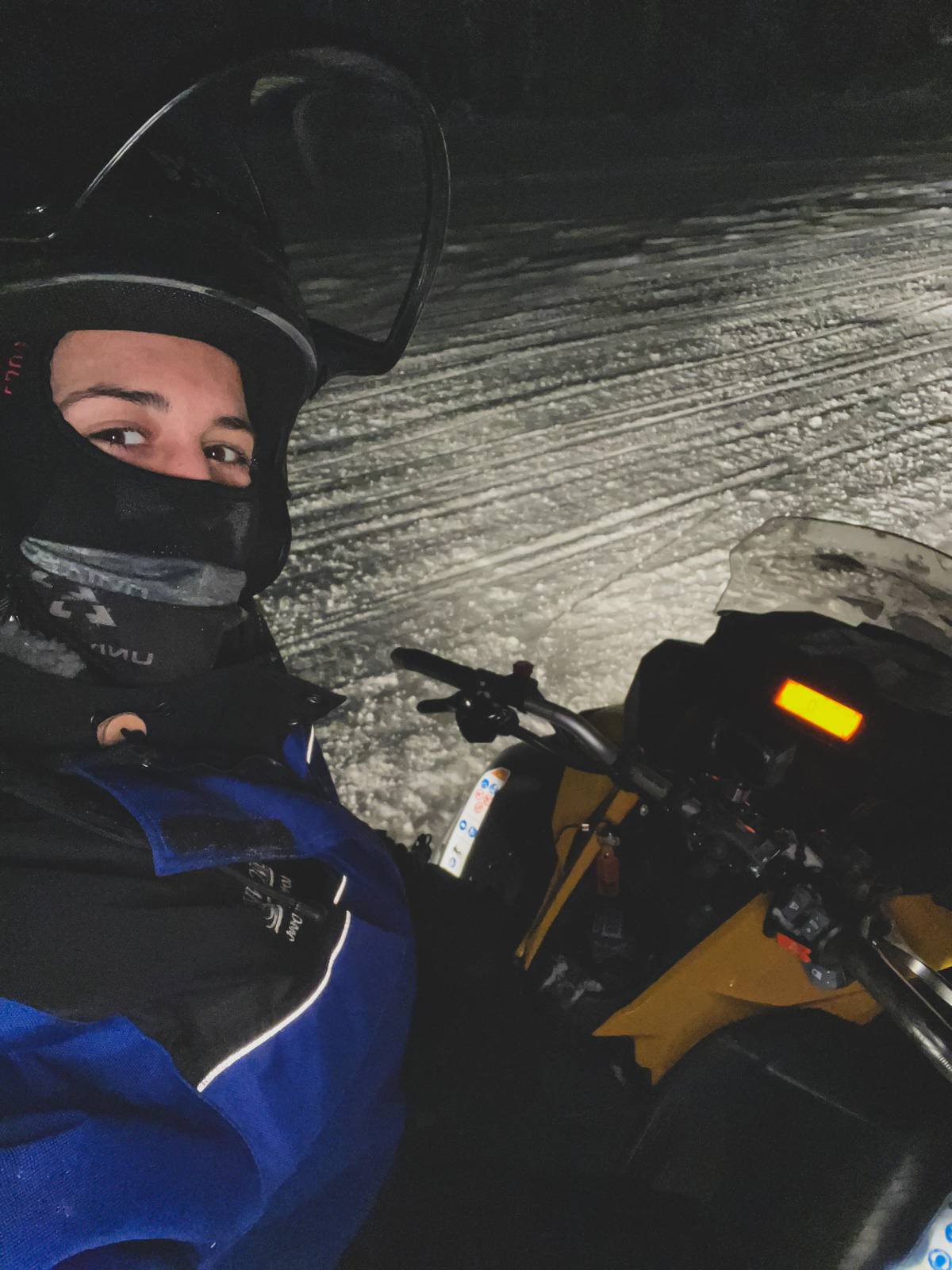 Levi: Northern Lights Snowmobile Safari and Campfire Picnic