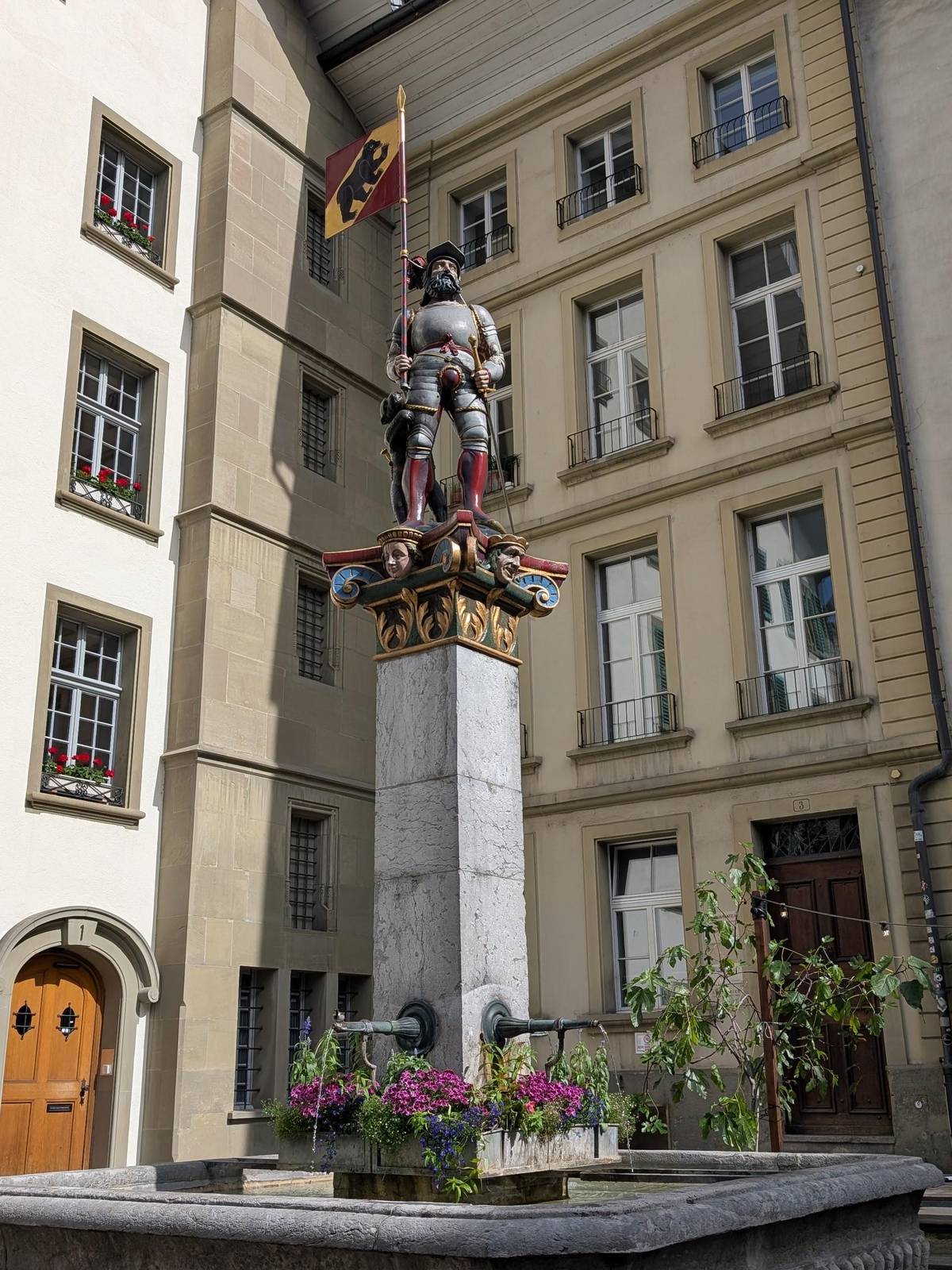 Self-Guided Audio City Tour in Bern