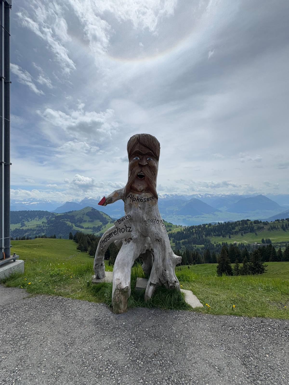 From Lucerne: Mount Rigi Day Trip with Cruise and Cable Car