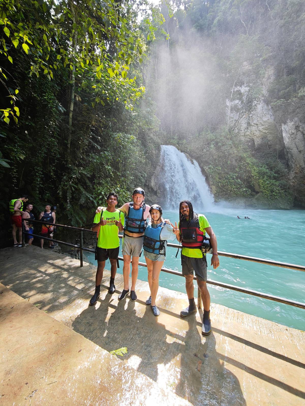 Cebu: Kawasan Canyoneering & Sardines Run and Turtle Chase