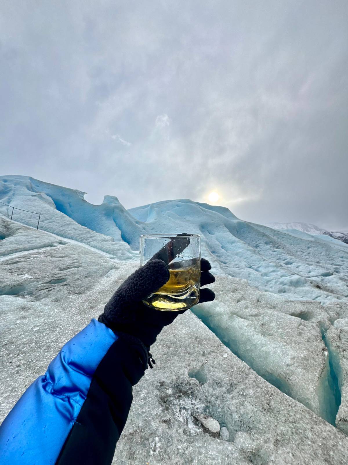 El Calafate: Perito Moreno Glacier Trekking Tour and Cruise